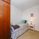 Cubo's Marino Optional Parking Marbella