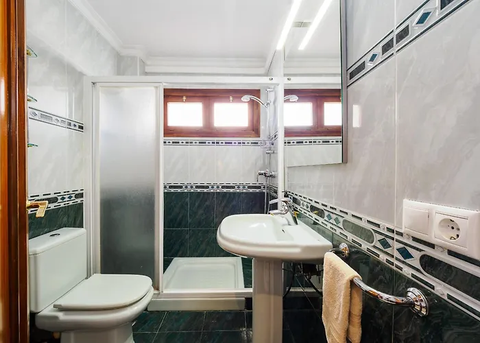 Cubo's Marino Optional Parking Apartament Marbella