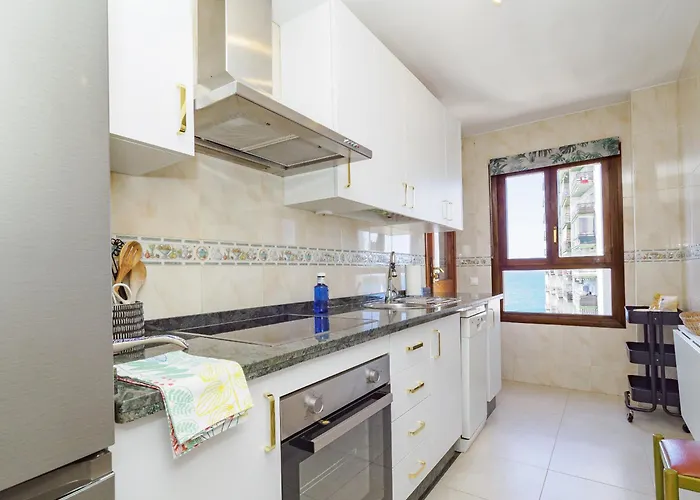 Cubo's Marino Optional Parking * Марбелья