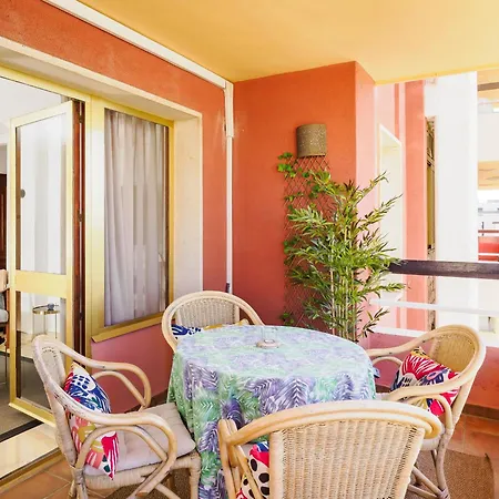 Apartment Cubo's Marino Optional Parking Marbella